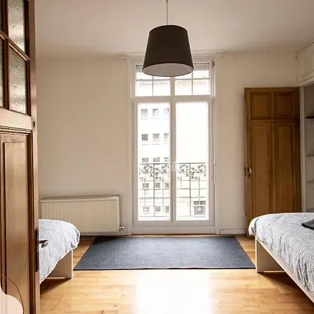 Les Voyageurs 2 Proche Gare Apartmán *